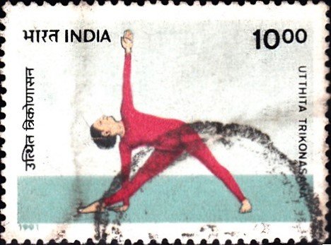 उत्थित त्रिकोणासन : Extended Triangle pose