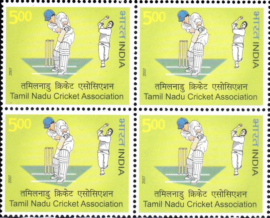 Cricket : Batsman and Bowler