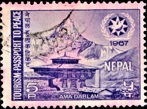 Mother's Necklace : Himalayas